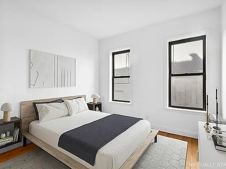 1st image of 200 W 95th St #A