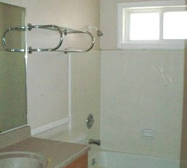 1146 E Campus Dr — Photo 6