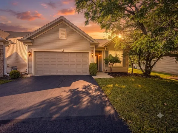 13840 White Oak Rd, Huntley, IL 60142