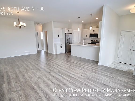 4th image of 975 40th Ave N #A