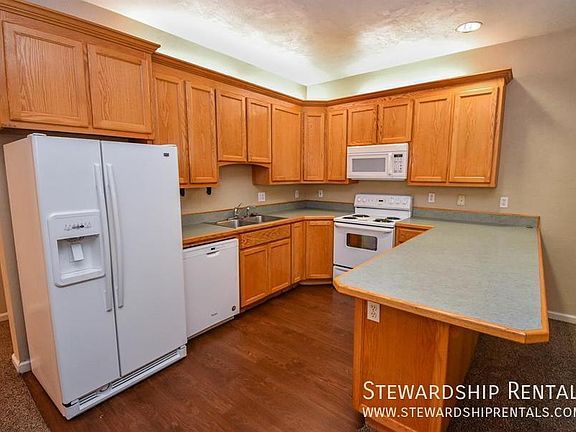 5th image of 1825 Harris St APT 1