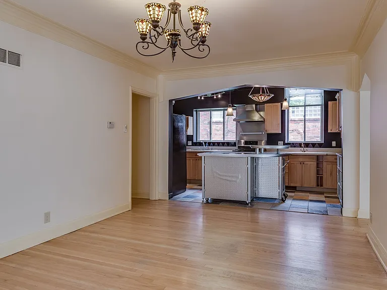 7943 Delmar Blvd — Photo 9