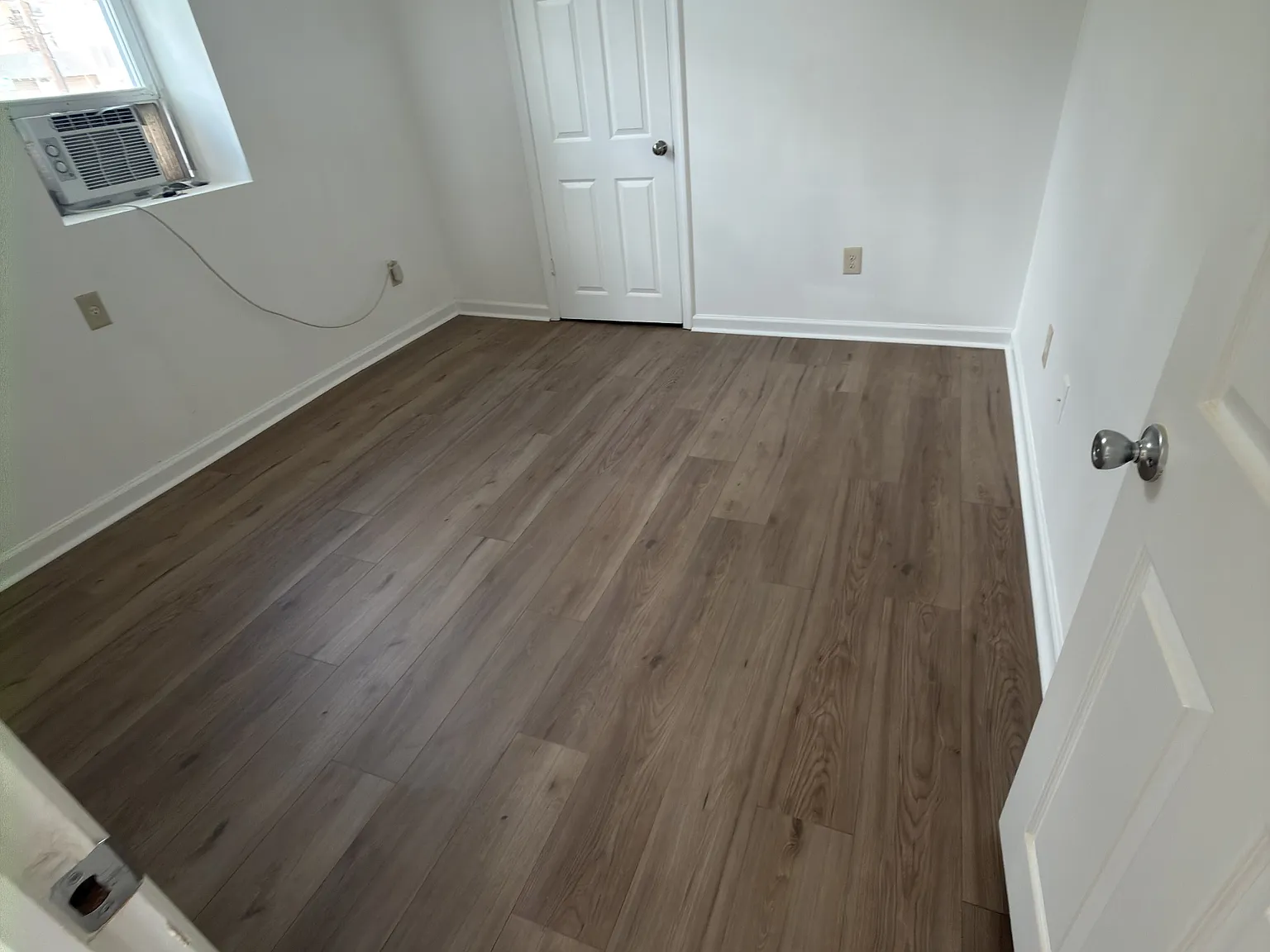 Brunswick - Brunswick - Unit 1 — Photo 1