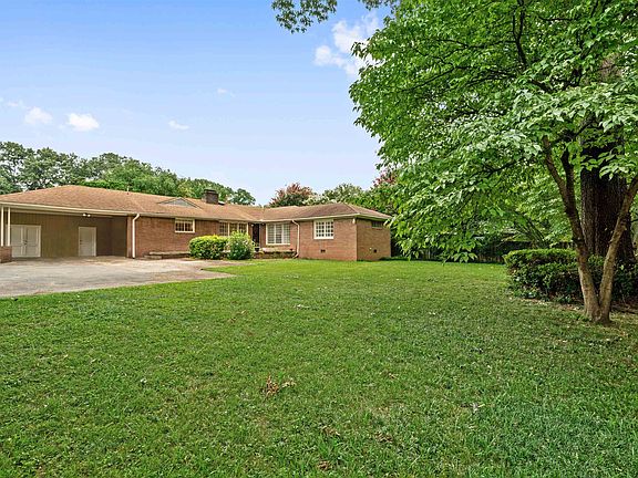 2nd image of 4349 Woodcrest Dr