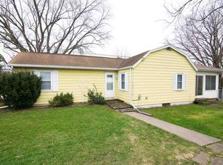 79 33rd Ave SW, Cedar Rapids, IA 52404