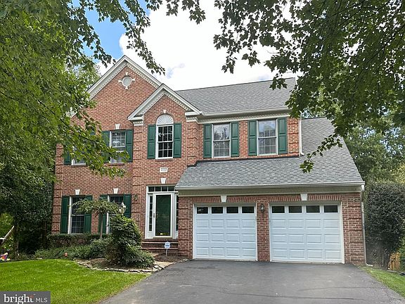 2nd image of 12710 Fox Woods Dr