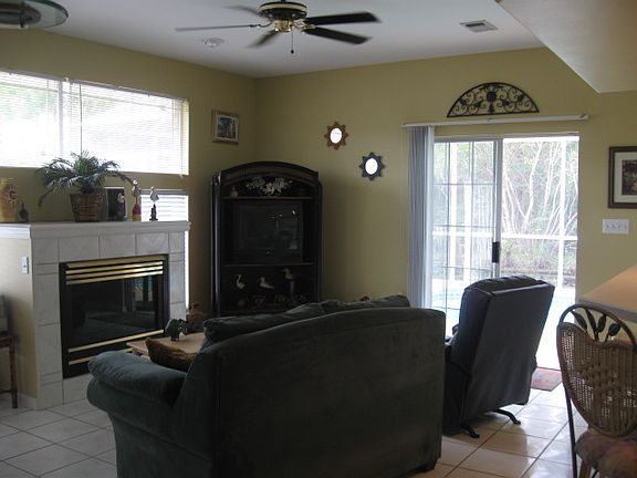 Keeping room off kitchen