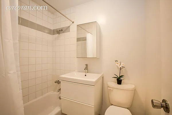 Sold by Corcoran | media 29