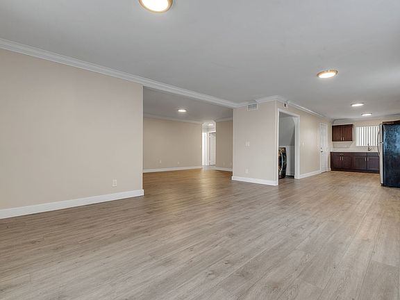 4th image of 3266 Winter St #3266