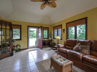 31 Town Line Rd, Morris, CT 06763