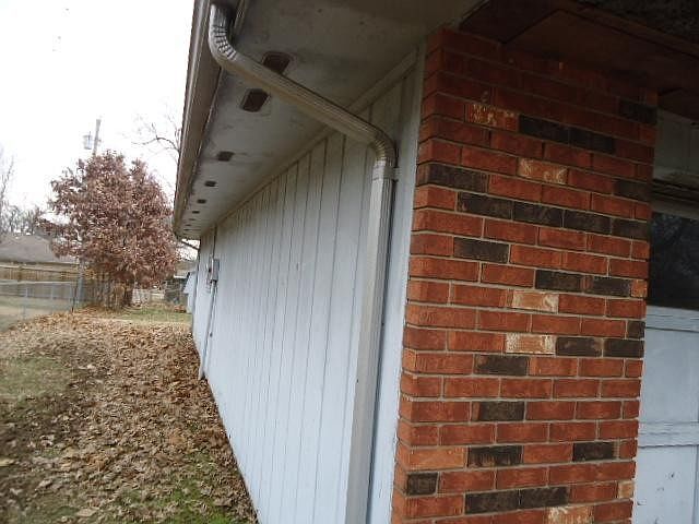 2nd image of 4648 S Wildwood Dr