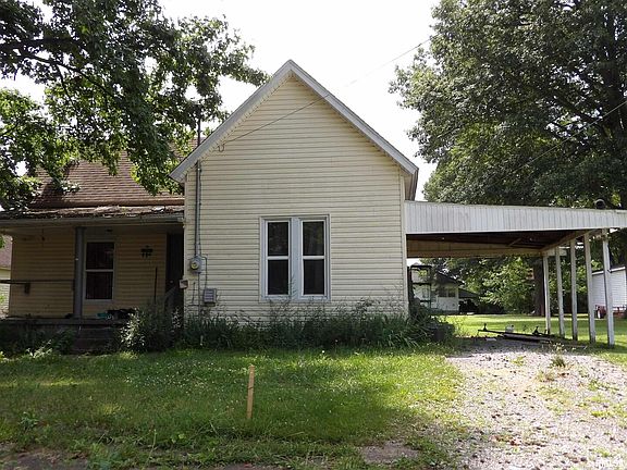 2nd image of 704 Barham Ave