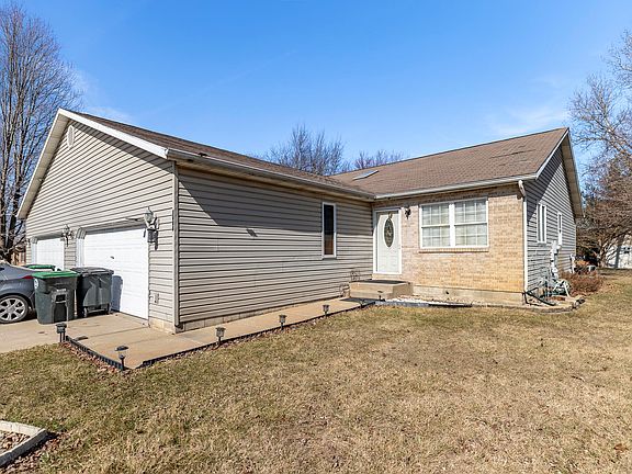 2nd image of 3446 E 69th Ave