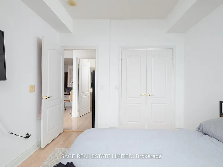 1101 Leslie St #1507 — Photo 14