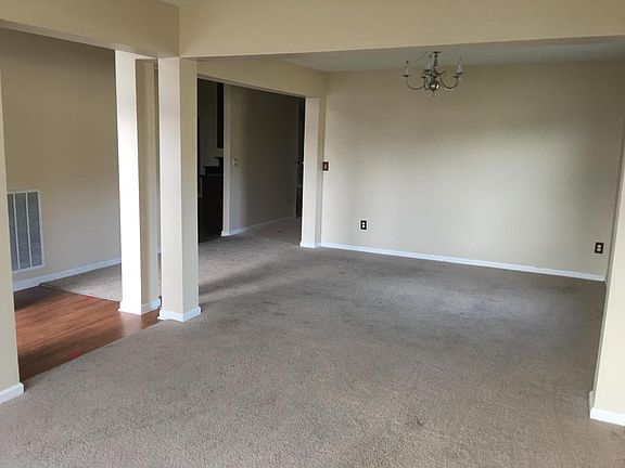 3rd image of 11590 Riverstone Way