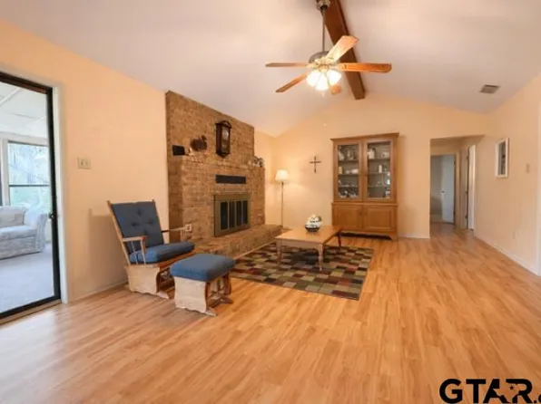 23319 Peninsula Point, Frankston, TX 75763