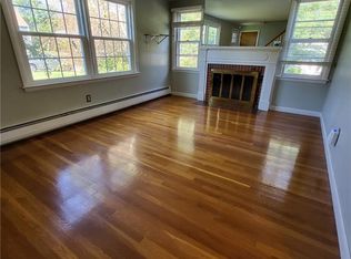 190 Byron Blvd, Warwick, RI 02888