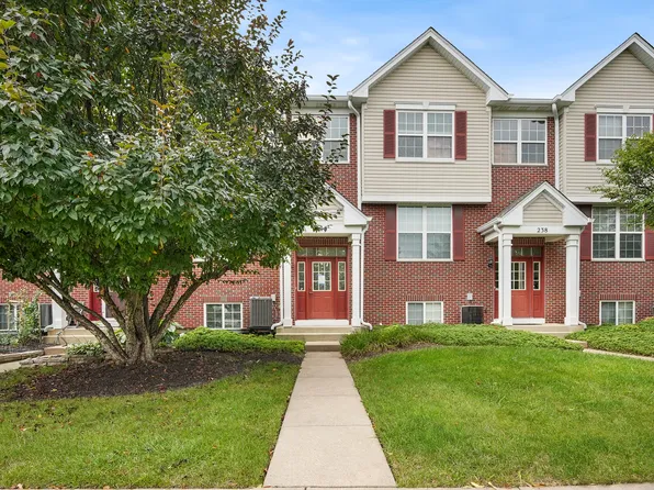 240 S Alder Creek Dr, Romeoville, IL 60446