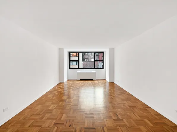 315 West 57th Street image 1 of 26