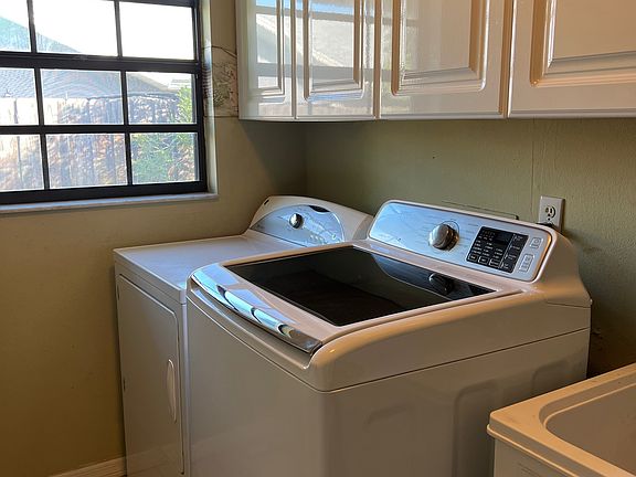 4th image of 2506 Manorwood Dr