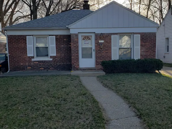 4173 Columbus St, Wayne, MI 48184