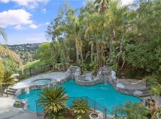4800 Azucena Rd, Woodland Hills, CA 91364
