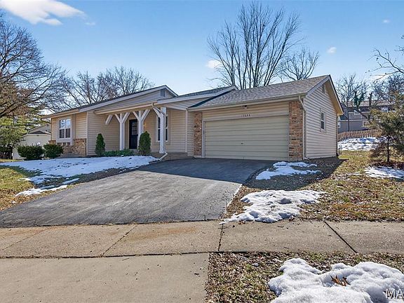 2nd image of 15648 Silverlake Ct