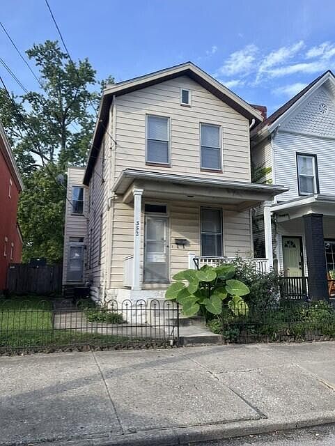 1st image of 352 Berry Ave
