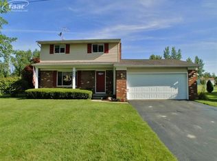 4226 Thompson Rd, Linden, MI 48451