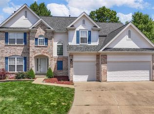 306 Summer Haven Ct, O'Fallon, MO