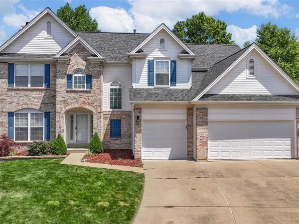 306 Summer Haven Ct, O'Fallon, MO 63368