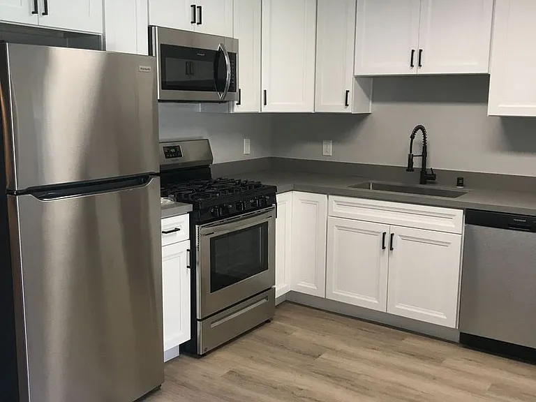 Katz - 945 Pine — Photo 14
