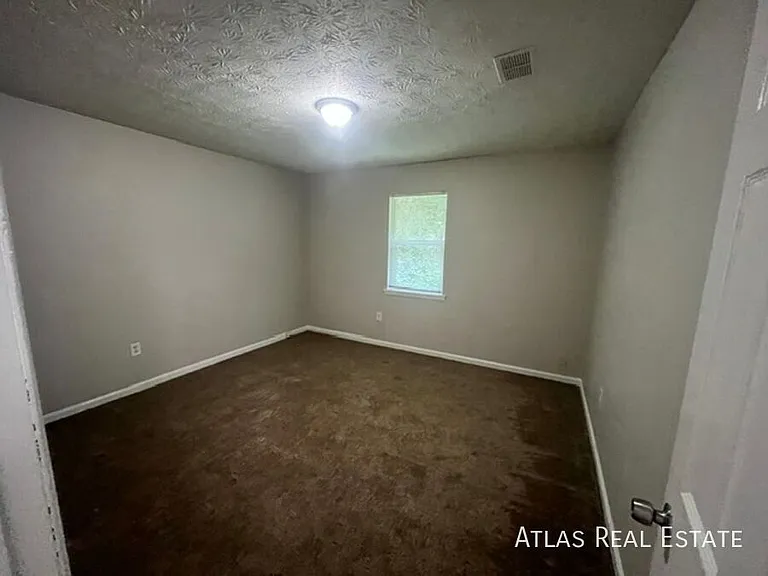 200 N Bluff Rd #200 N BLUFF ROAD — Photo 10