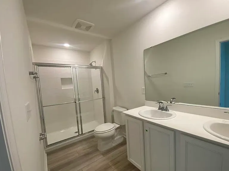 second bath upstairs