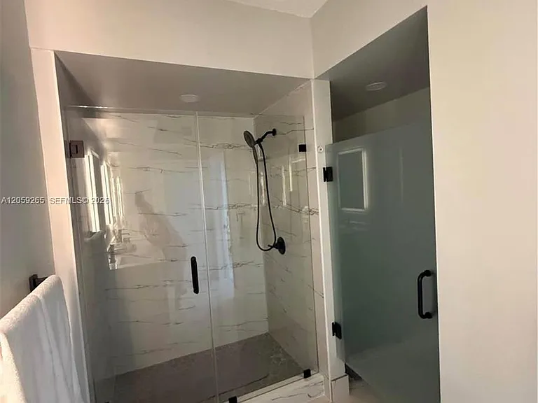 3105 NE 184th St #7102 — Photo 12