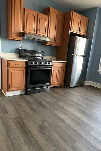 1573 Park Ave #3 Photo 1