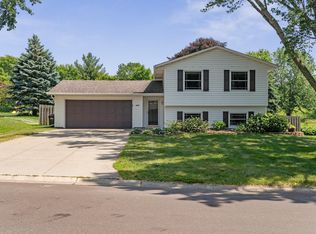 6927 Idsen Ave S, Cottage Grove, MN 55016