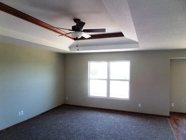 4317 SE Whiteoak Ln — Photo 5