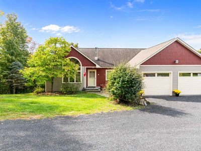 31 Lovers Lane, Grand Isle, VT, 05458