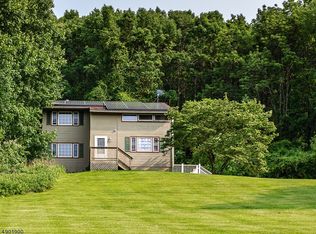 78 Staats Rd, Bloomsbury, NJ 08804