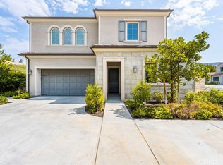 51 Royal Pne, Irvine, CA 92602