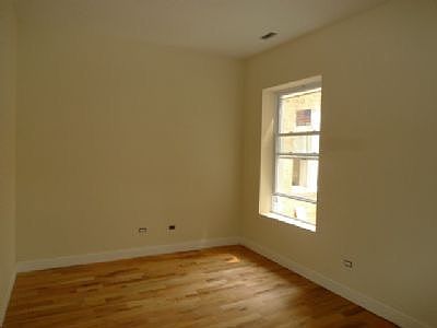 4th image of 5444 S Woodlawn Ave