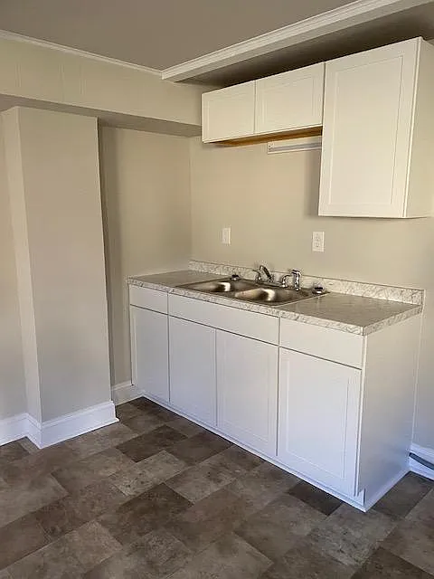 1003 Silver Ave #6