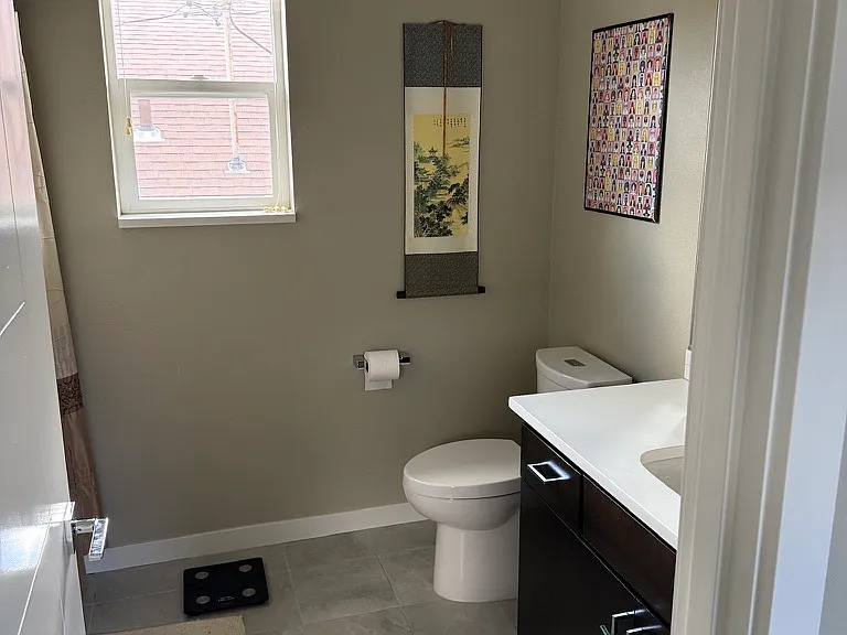 1559 NE 72nd Ave — Photo 7