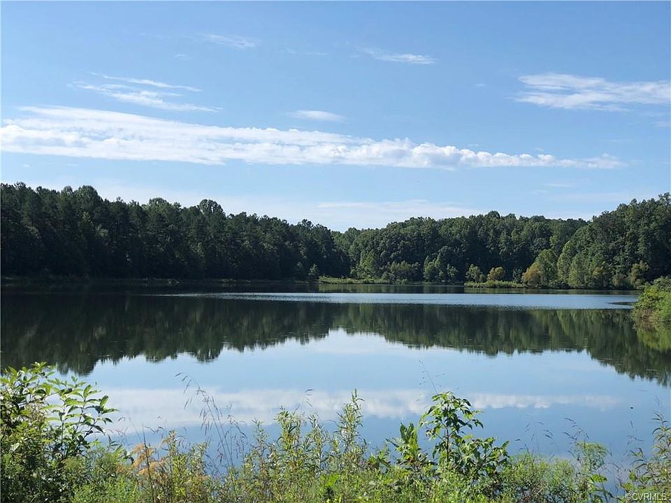 2nd image of 3052 Maple Lake Rd