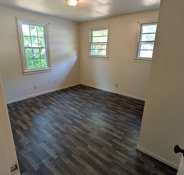 803 Candlewood Dr — Photo 5