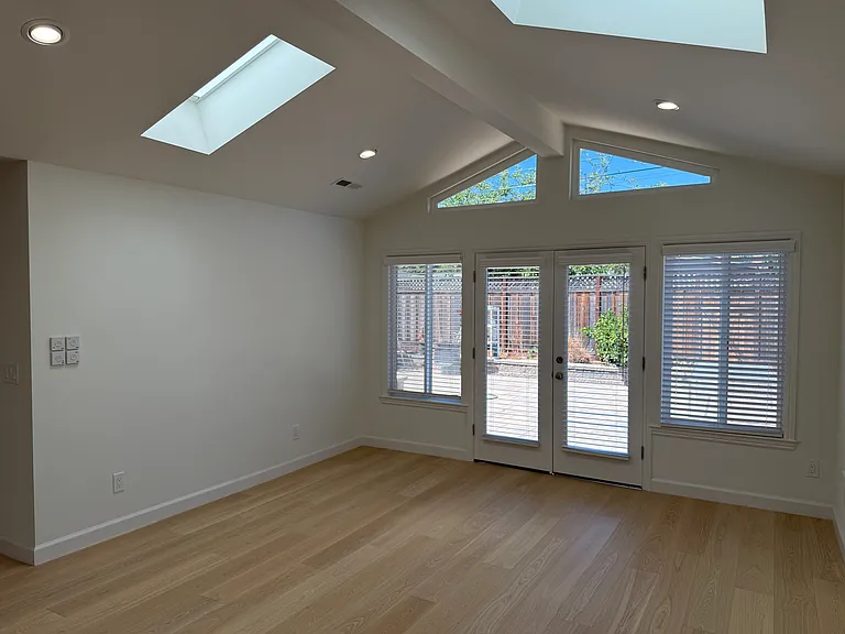 7603 Hollanderry Pl — Photo 16