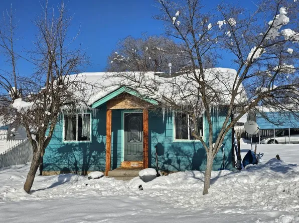 5207 Peggy Ave, Klamath Falls, OR 97601