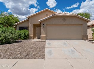 5061 N River Song Ln, Tucson, AZ 85704