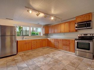 18500 64th Pl NE #64TH, Kenmore, WA 98028